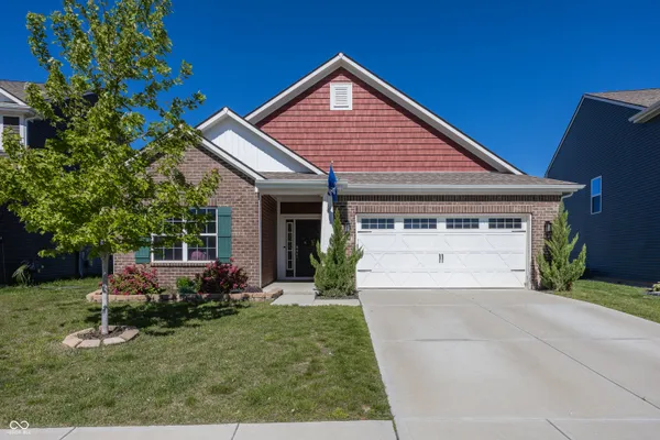 $349,900 | 5412 Maywood Drive, Whitestown, IN 46075