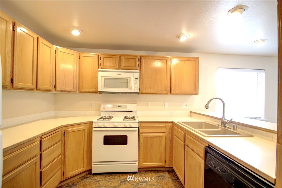 416 Spring Lane Sedro-Woolley, WA 98284 - Photo 4 of 20 Gallery Image 4
