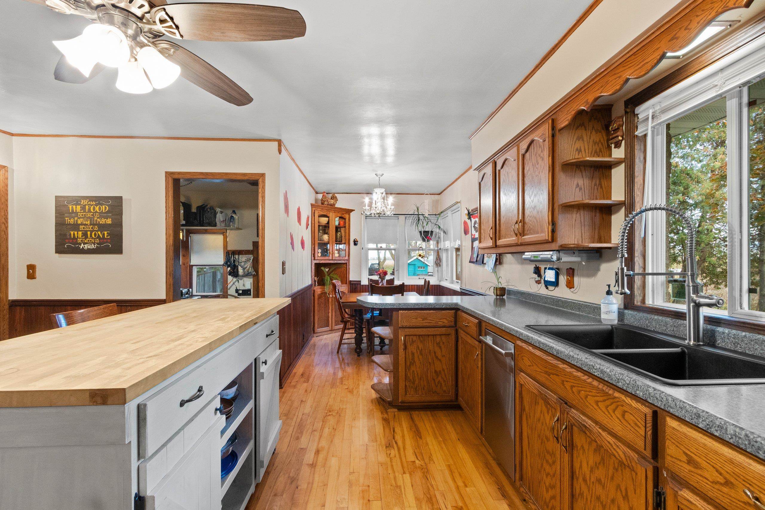 4132 Bayside Road Suamico, WI 54173 - Photo 14 of 82