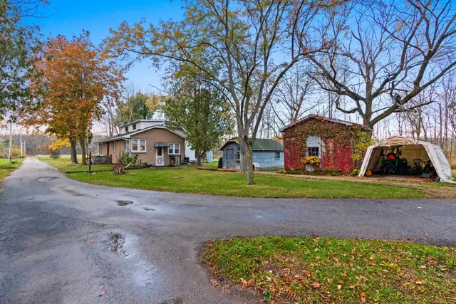 $379,900 | 4132 Bayside Road, Suamico, WI 54173