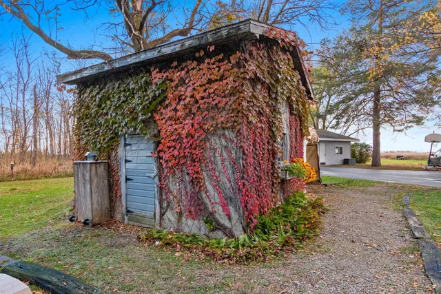 $379,900 | 4132 Bayside Road, Suamico, WI 54173