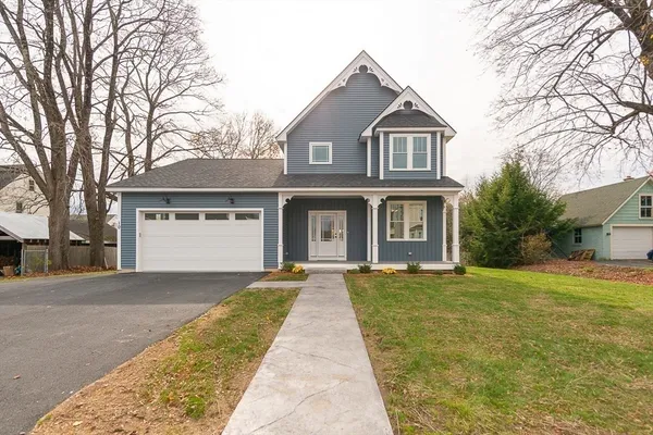 $725,000 | 10 Pleasant Street, Templeton, MA 01436