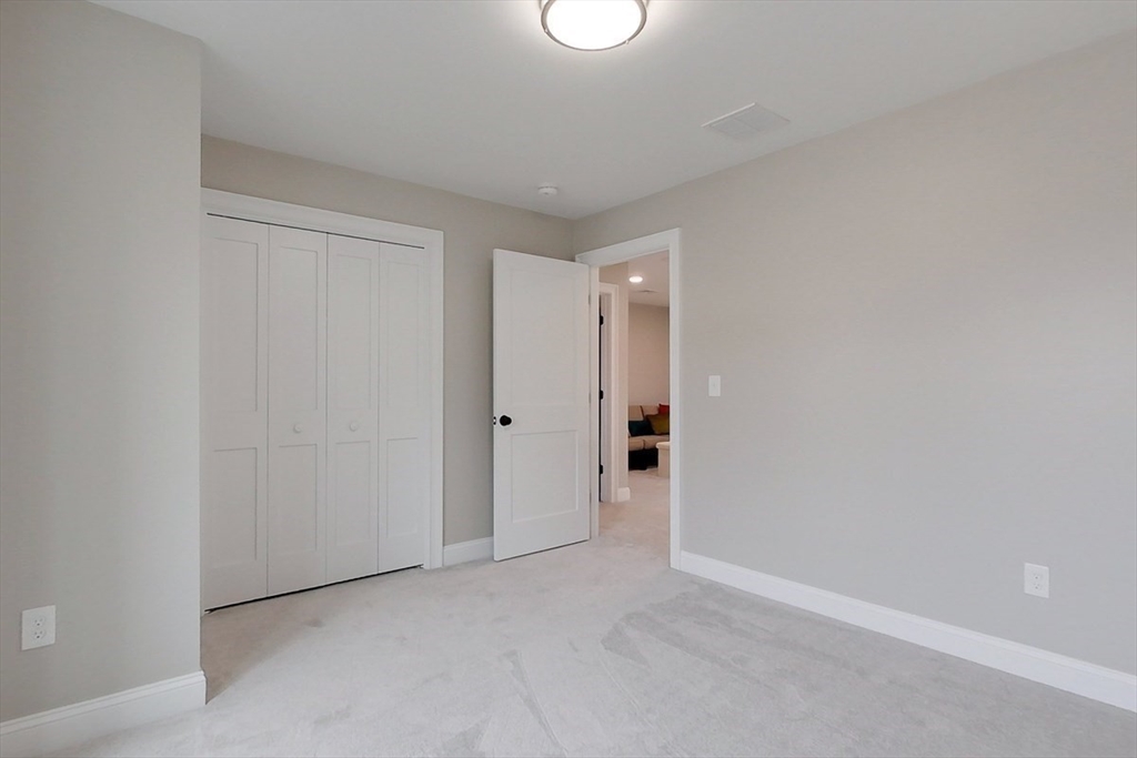 10 Pleasant Street Templeton, MA 01436 - Photo 24 of 41 a view of an empty room