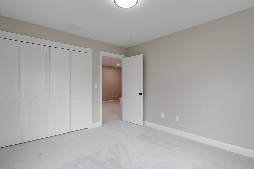 10 Pleasant Street Templeton, MA 01436 - Photo 27 of 41 a view of an empty room