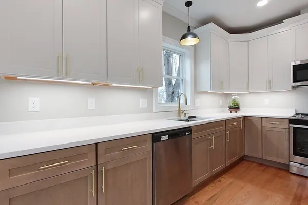 $725,000 | 10 Pleasant Street, Templeton, MA 01436