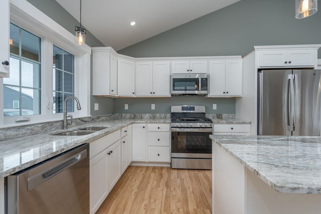 7 Midmark Lane Concord, NH 03301 - Photo 5 of 19