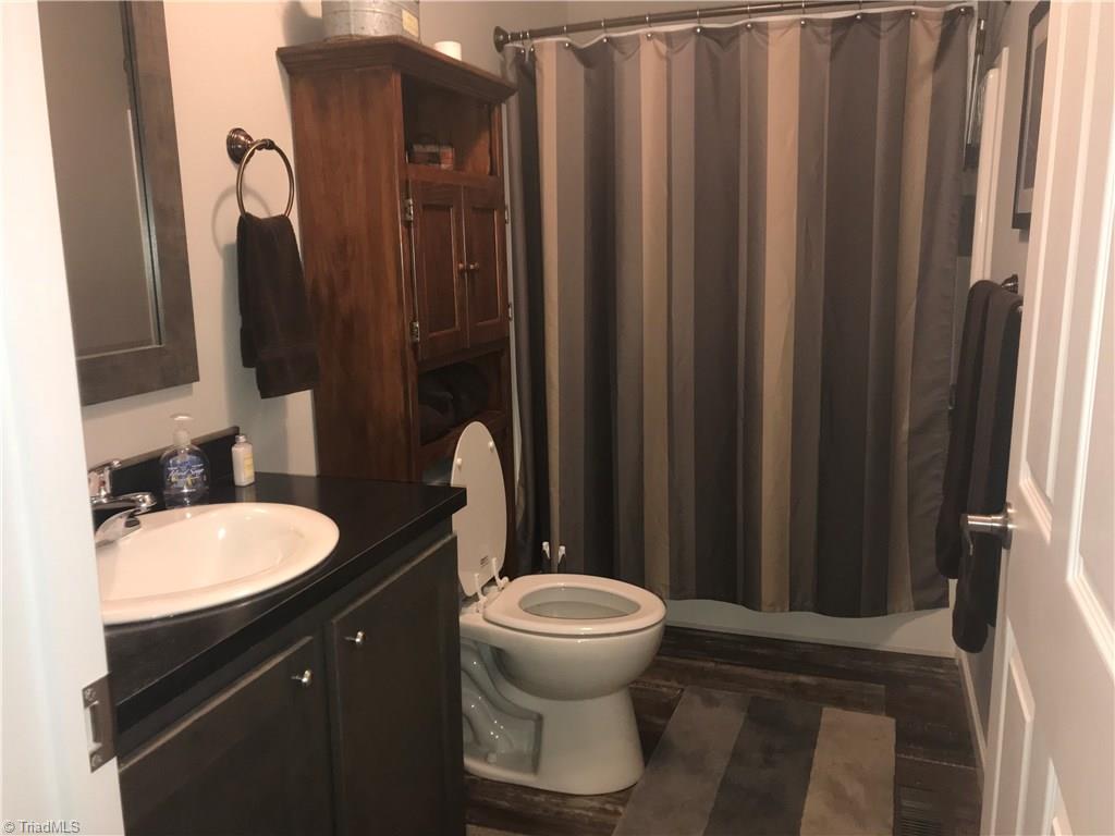 814 Parker Road Mount Airy, NC 27030 - Photo 14 of 20 Gallery Image 14