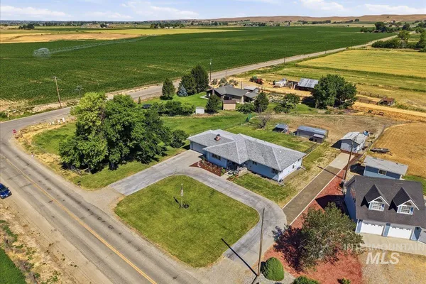 $649,900 | 6850 West Black Canyon Highway, Emmett, ID 83617