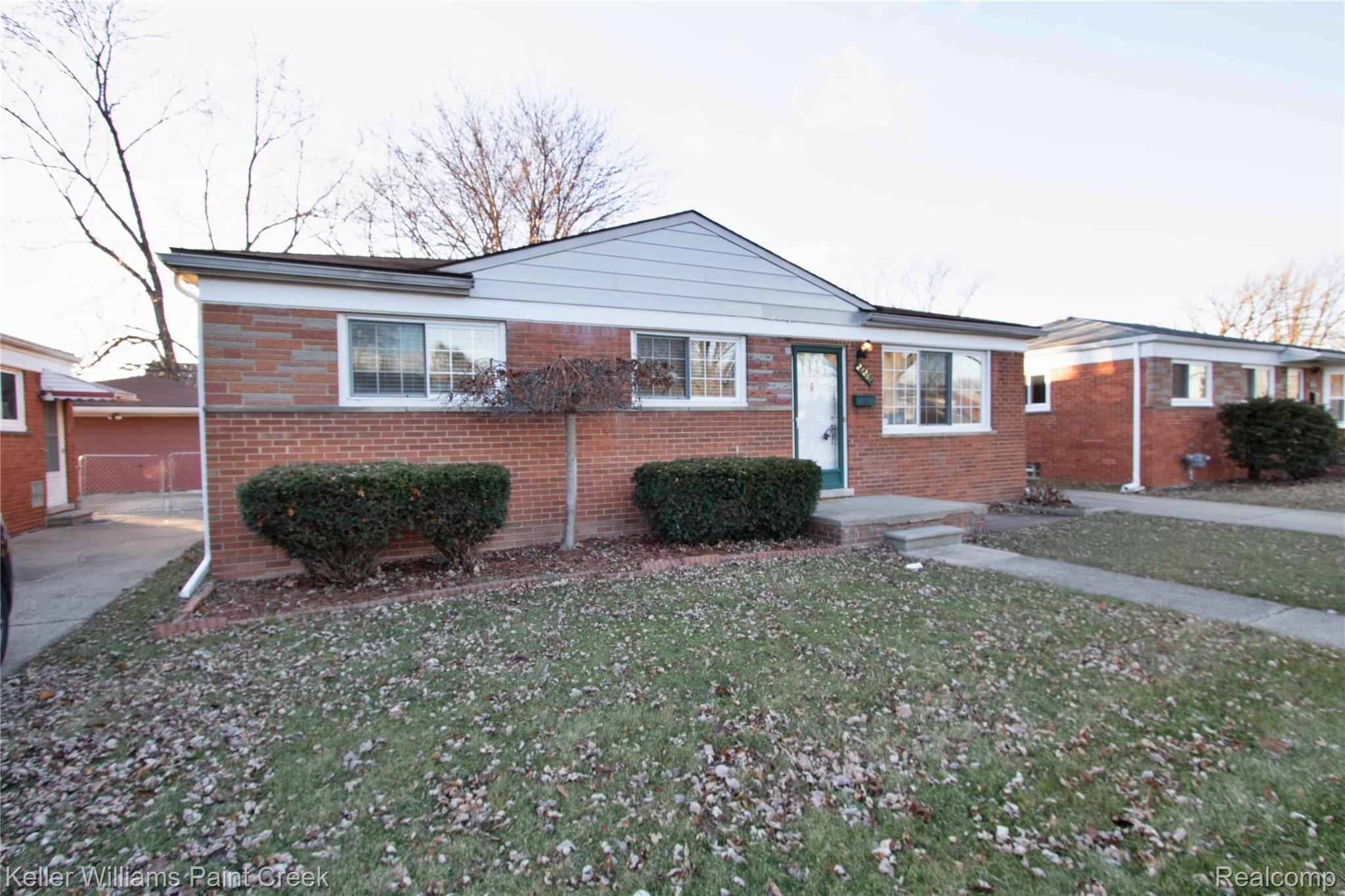 24267 Teppert Avenue Eastpointe, MI 48021 - Photo 2 of 13 front left .jpg