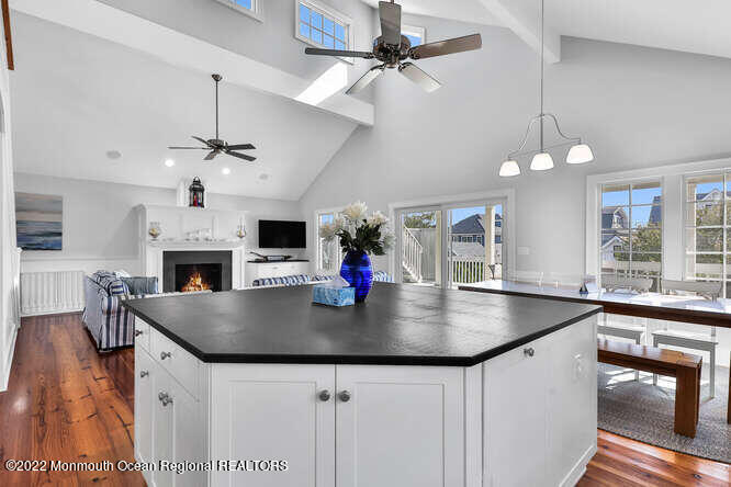 11 Atlantic Avenue Spring Lake, NJ 07762 - Photo 12 of 31 11 Atlantic Ave Spring Lake NJ-small-011