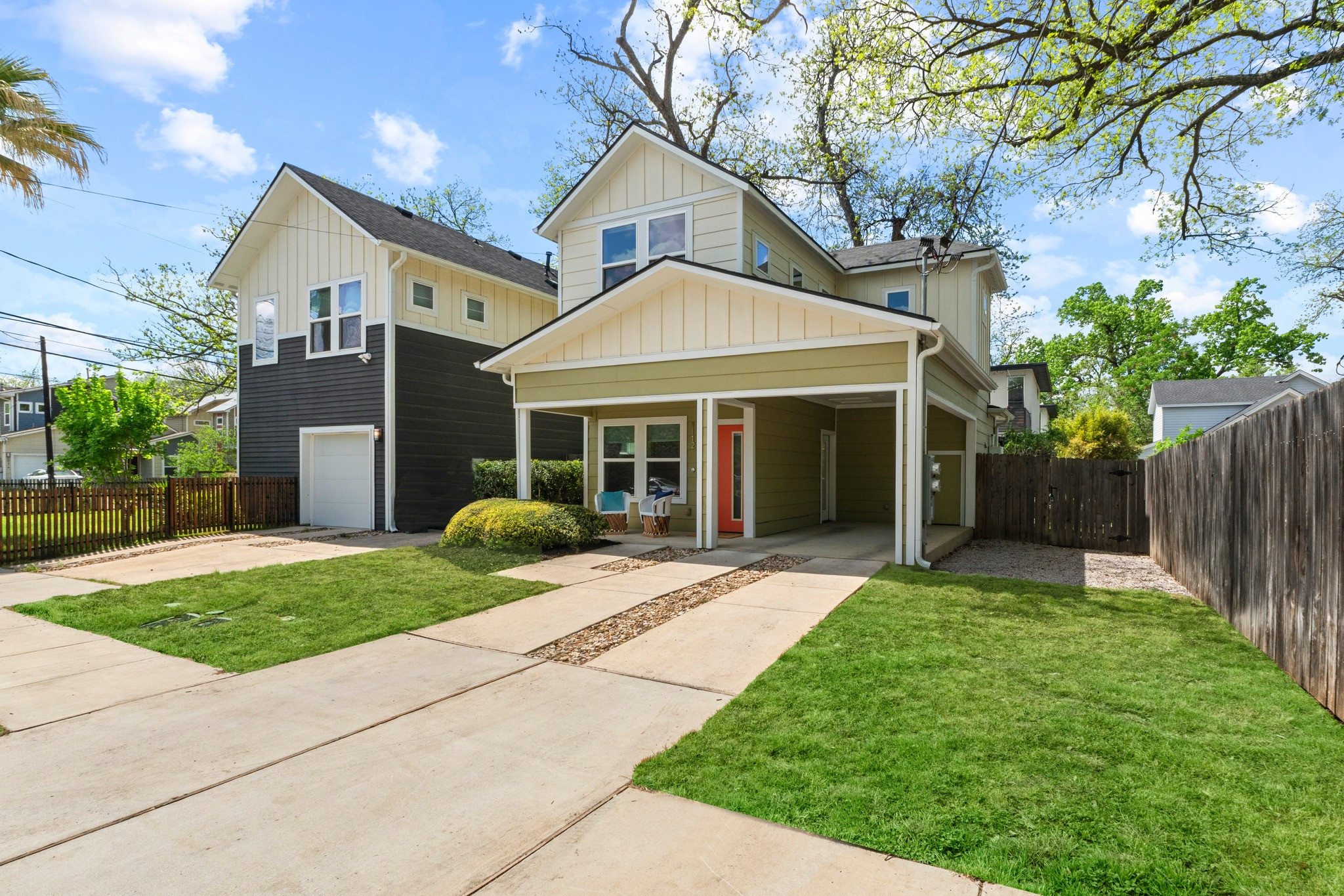 1112 Linden Street, Unit B Austin, TX 78702 - Photo 2 of 22