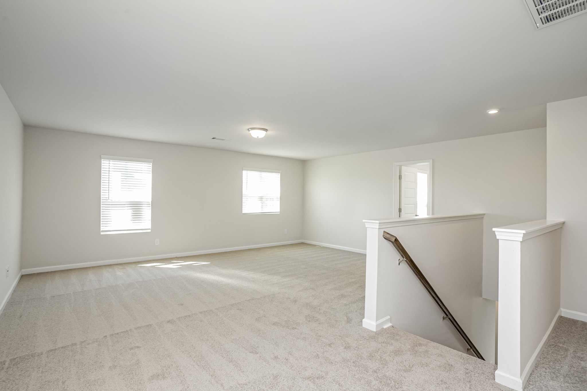 2525 Pleasant Ridge Run Mount Juliet, TN 37122 - Photo 17 of 27 an empty room with windows