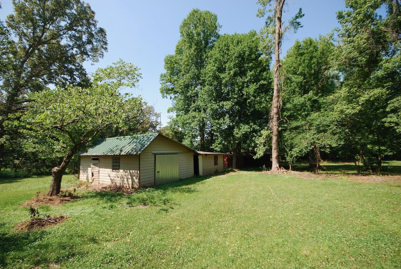 231 Cobb Road Jackson, TN 38305 - Photo 9 of 20 Photo 9