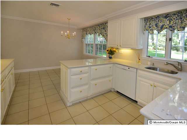 170 Dwight Road Middletown, NJ 07748 - Photo 4 of 28 Additional Photo