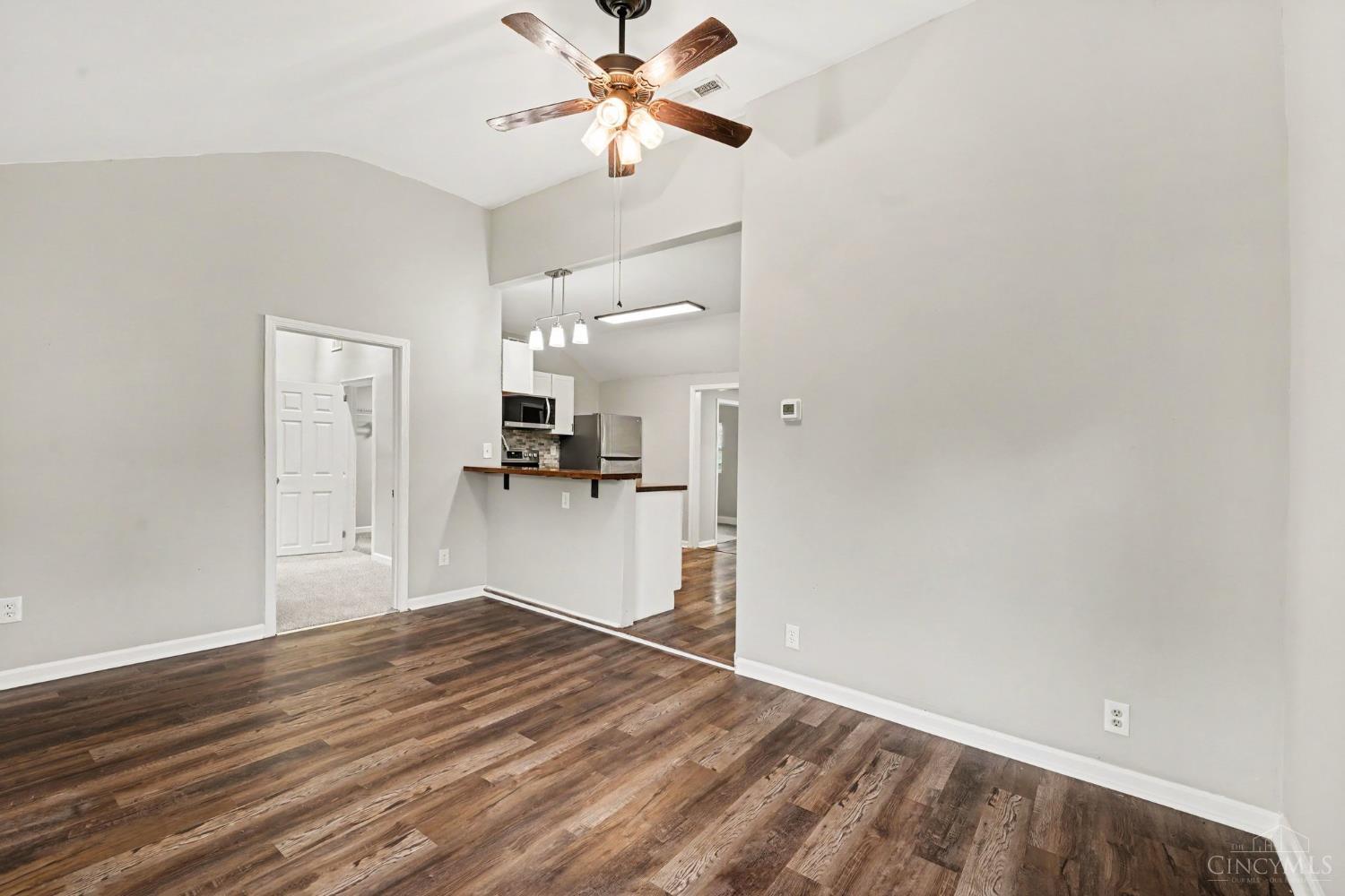 9032 Link Road Loveland, OH 45140 - Photo 5 of 29