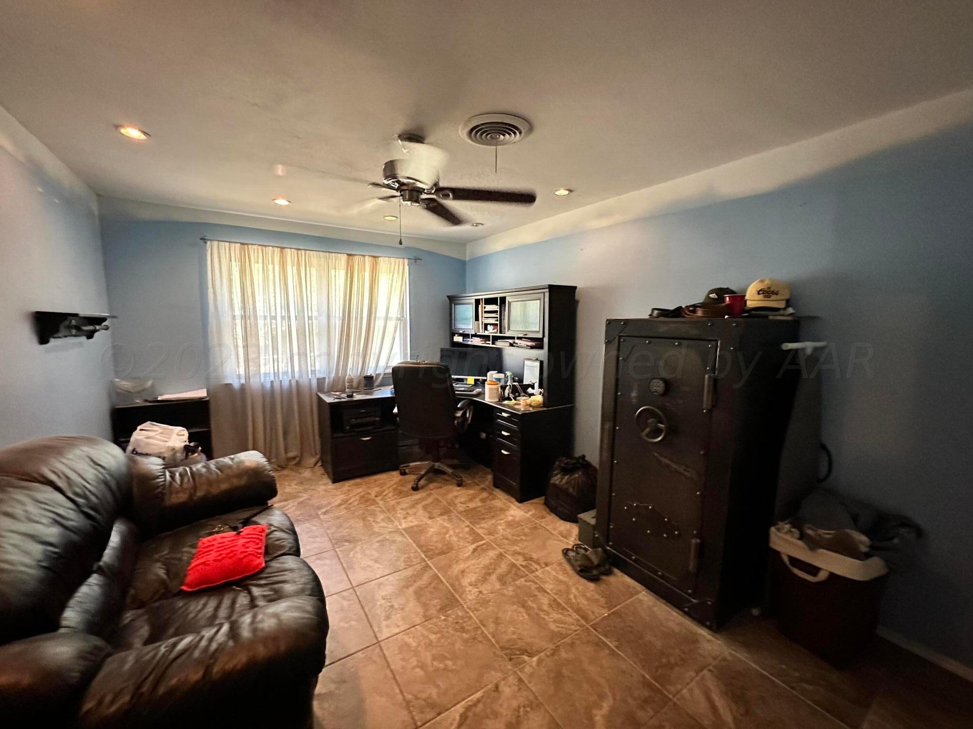 6610 Drexel Road Amarillo, TX 79109 - Photo 17 of 21 IMG_0607