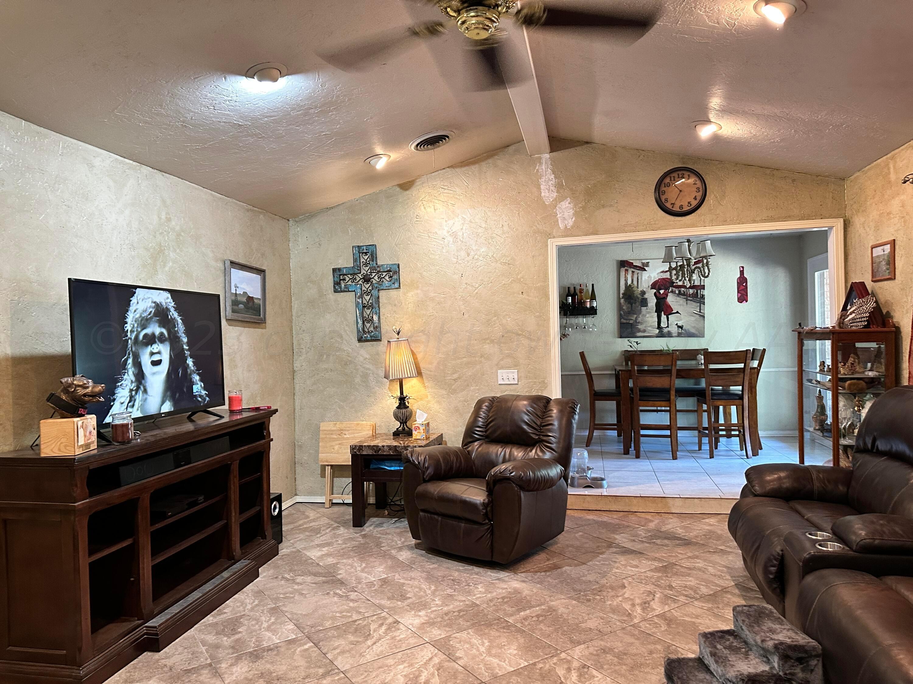 6610 Drexel Road Amarillo, TX 79109 - Photo 6 of 21 IMG_0597