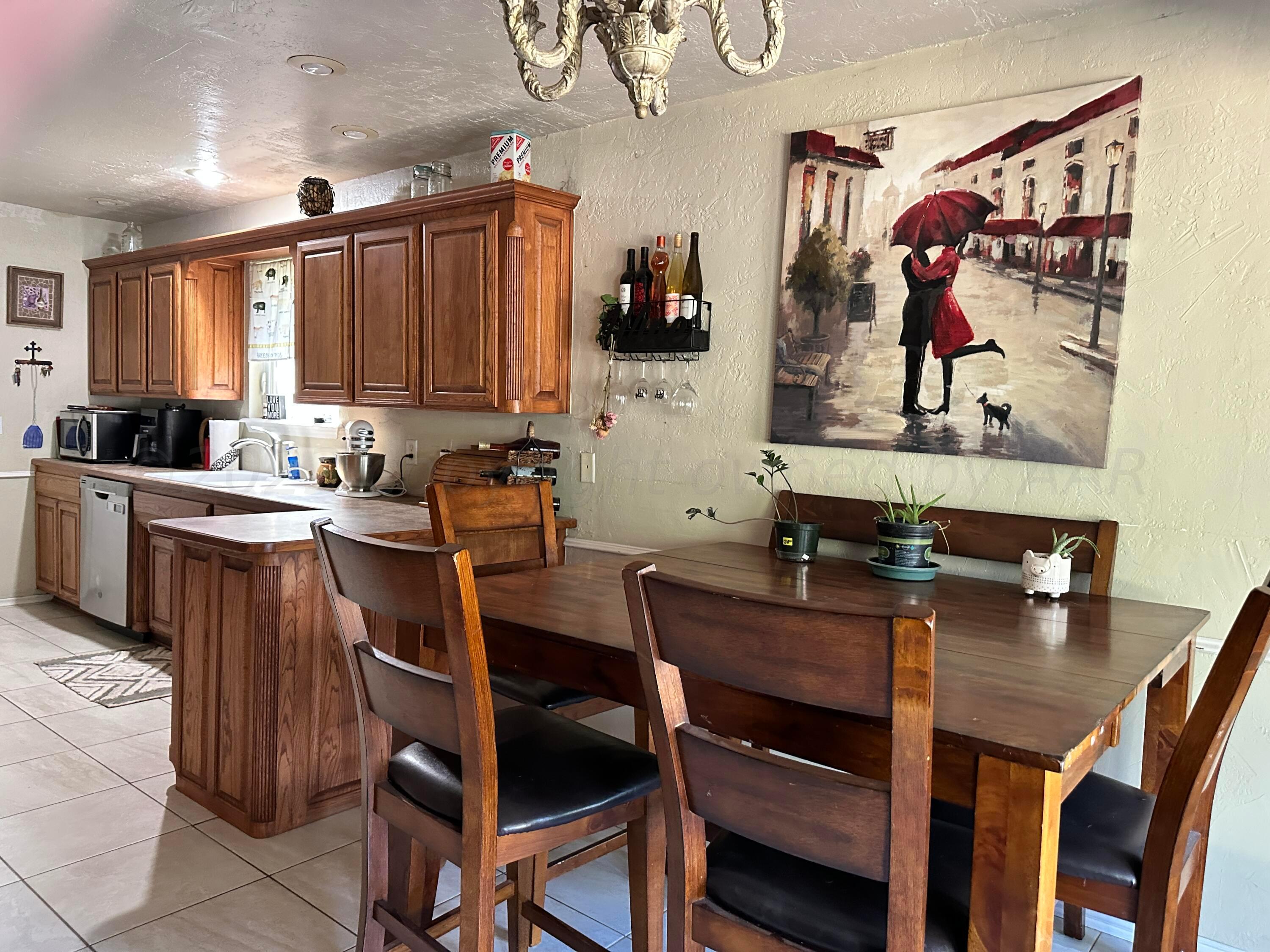 6610 Drexel Road Amarillo, TX 79109 - Photo 7 of 21 IMG_0593