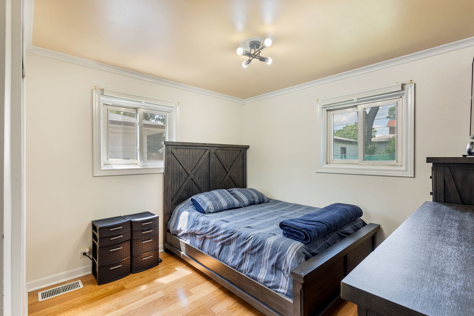 178 Cindy Lane Wheeling, IL 60090 - Photo 11 of 17