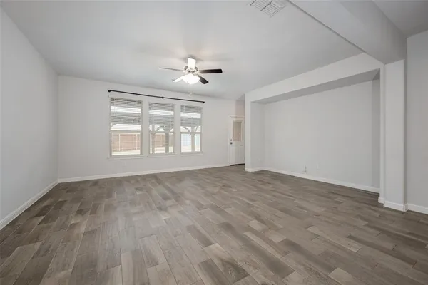 $2,600 | 15933 Bronte Lane, Fort Worth, TX 76247