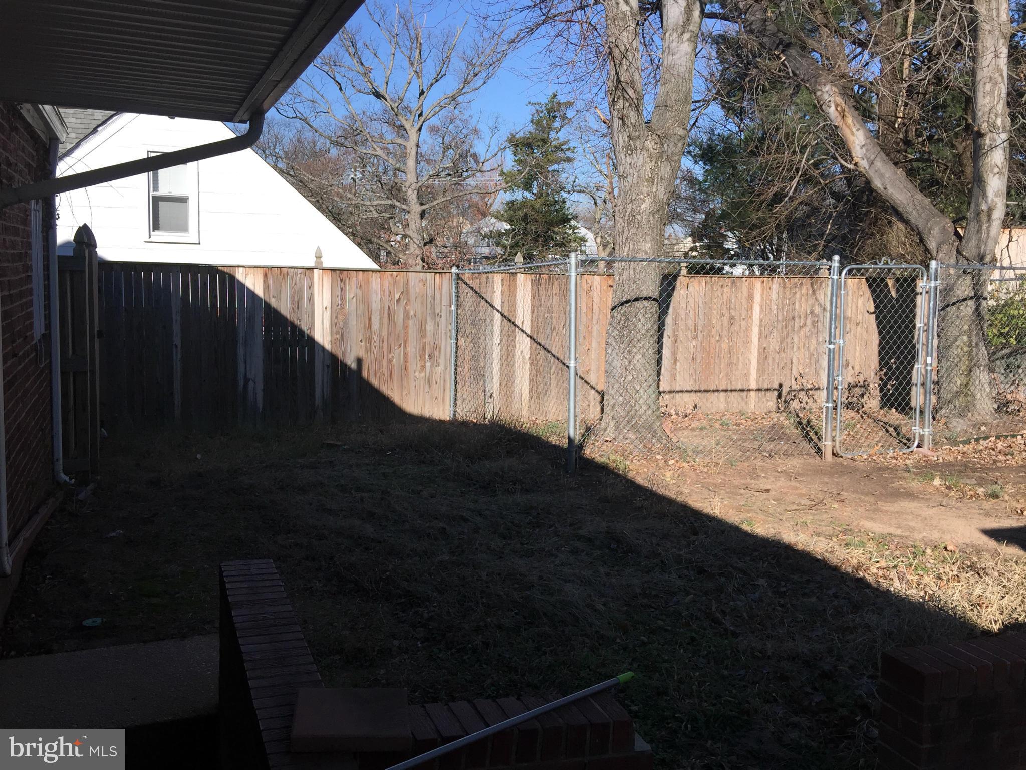 6920 Barton Road Hyattsville, MD 20784 - Photo 22 of 30 Exterior (Rear)