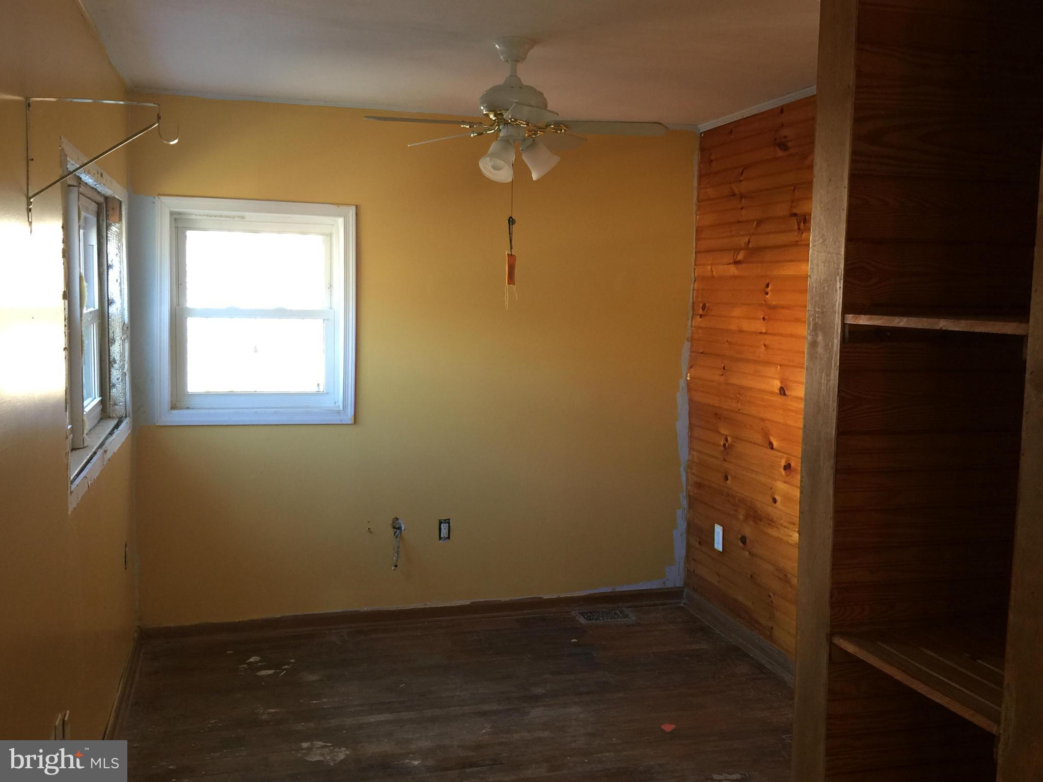 6920 Barton Road Hyattsville, MD 20784 - Photo 8 of 30 Interior (General)
