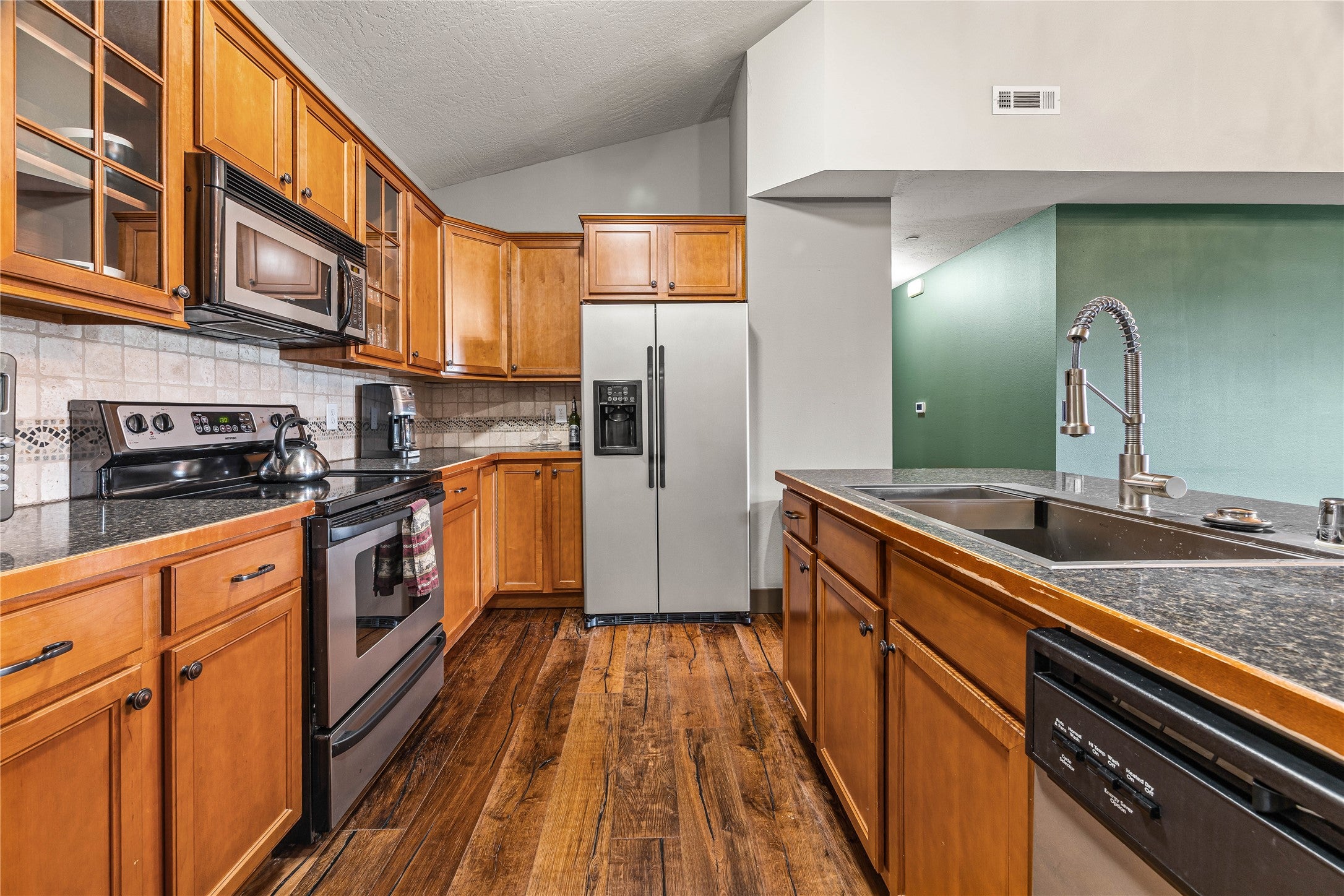 2025 Mullan Road, Unit 410 Missoula, MT 59808 - Photo 9 of 37 Gallery Image 9