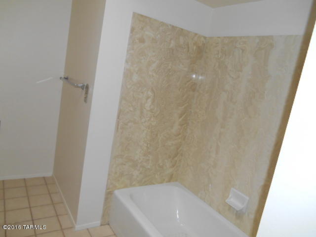 3415 North Eagle Road Tucson, AZ 85750 - Photo 10 of 33 Gallery Image 10