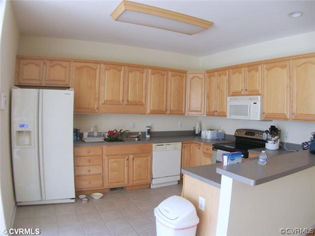 4235 Riddles Bridge Road Goochland, VA 23063 - Photo 6 of 20 Kitchen