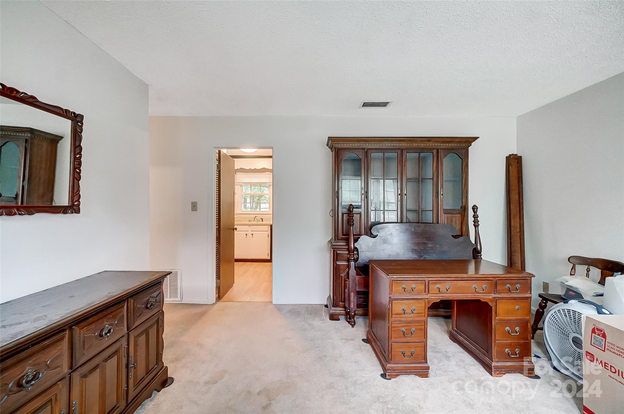 507 Tilden Road Charlotte, NC 28214 - Photo 3 of 25 Gallery Image 3