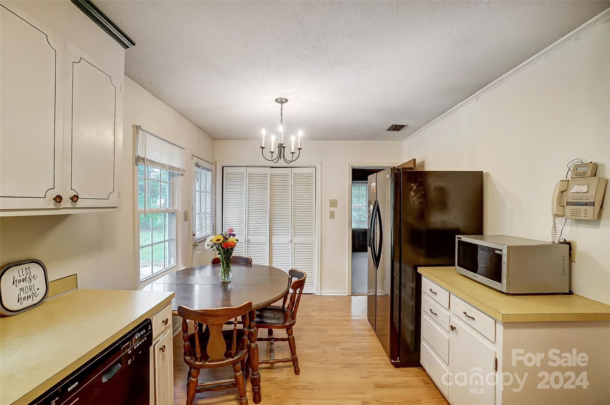 507 Tilden Road Charlotte, NC 28214 - Photo 5 of 25 Gallery Image 5