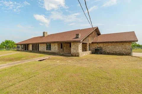 $3,412,500 | 5544 Fm 927 Walnut Springs, Walnut Springs, TX 76690