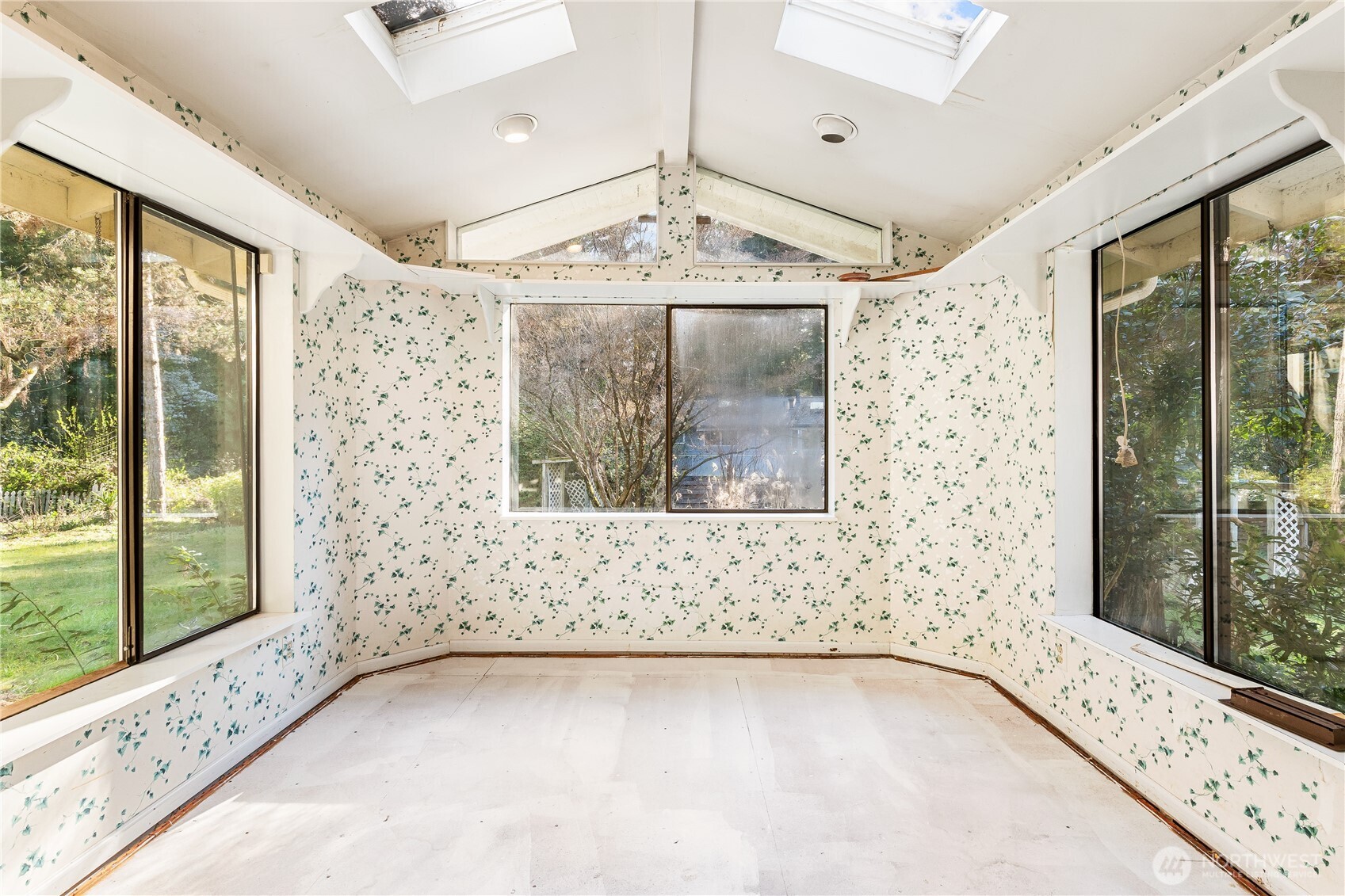 23323 49th Avenue Southeast Bothell, WA 98021 - Photo 11 of 21