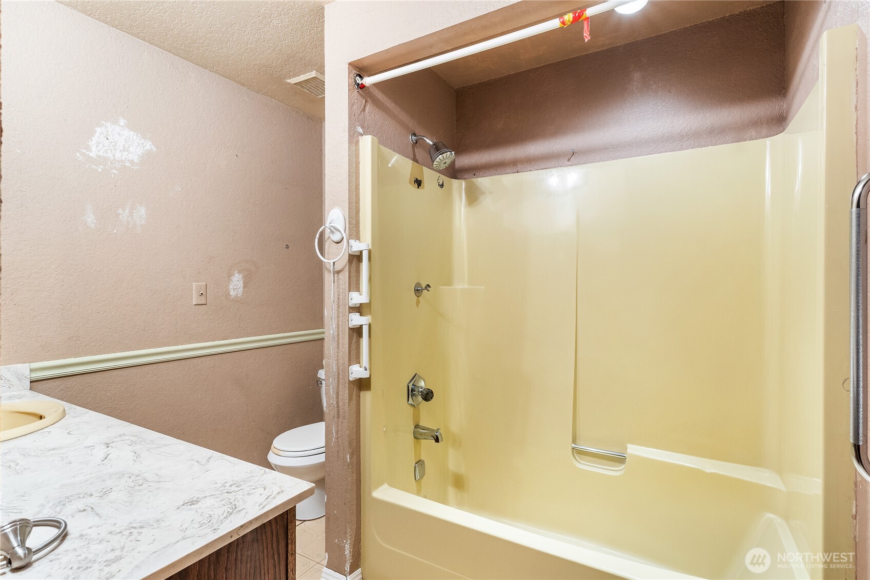 23323 49th Avenue Southeast Bothell, WA 98021 - Photo 14 of 21