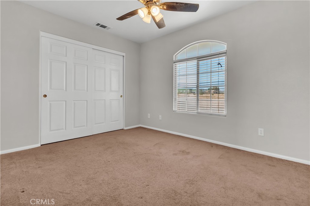 13473 Rochester Road Phelan, CA 92371 - Photo 25 of 54