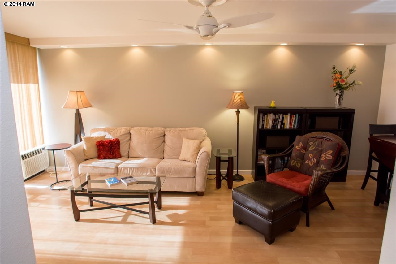 2219 South Kihei Road, Unit B214 Kihei, HI 96753 - Photo 5 of 20 a living room with furniture