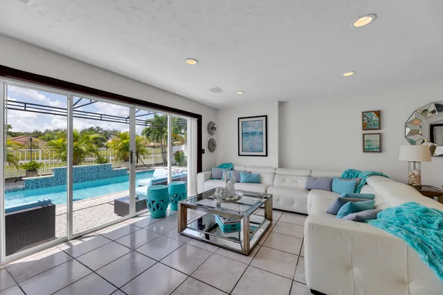 $6,500 | 6362 Brava Way, Boca Raton, FL 33433