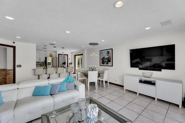 $6,500 | 6362 Brava Way, Boca Raton, FL 33433