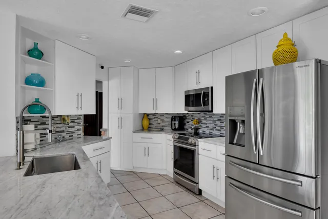 $6,500 | 6362 Brava Way, Boca Raton, FL 33433