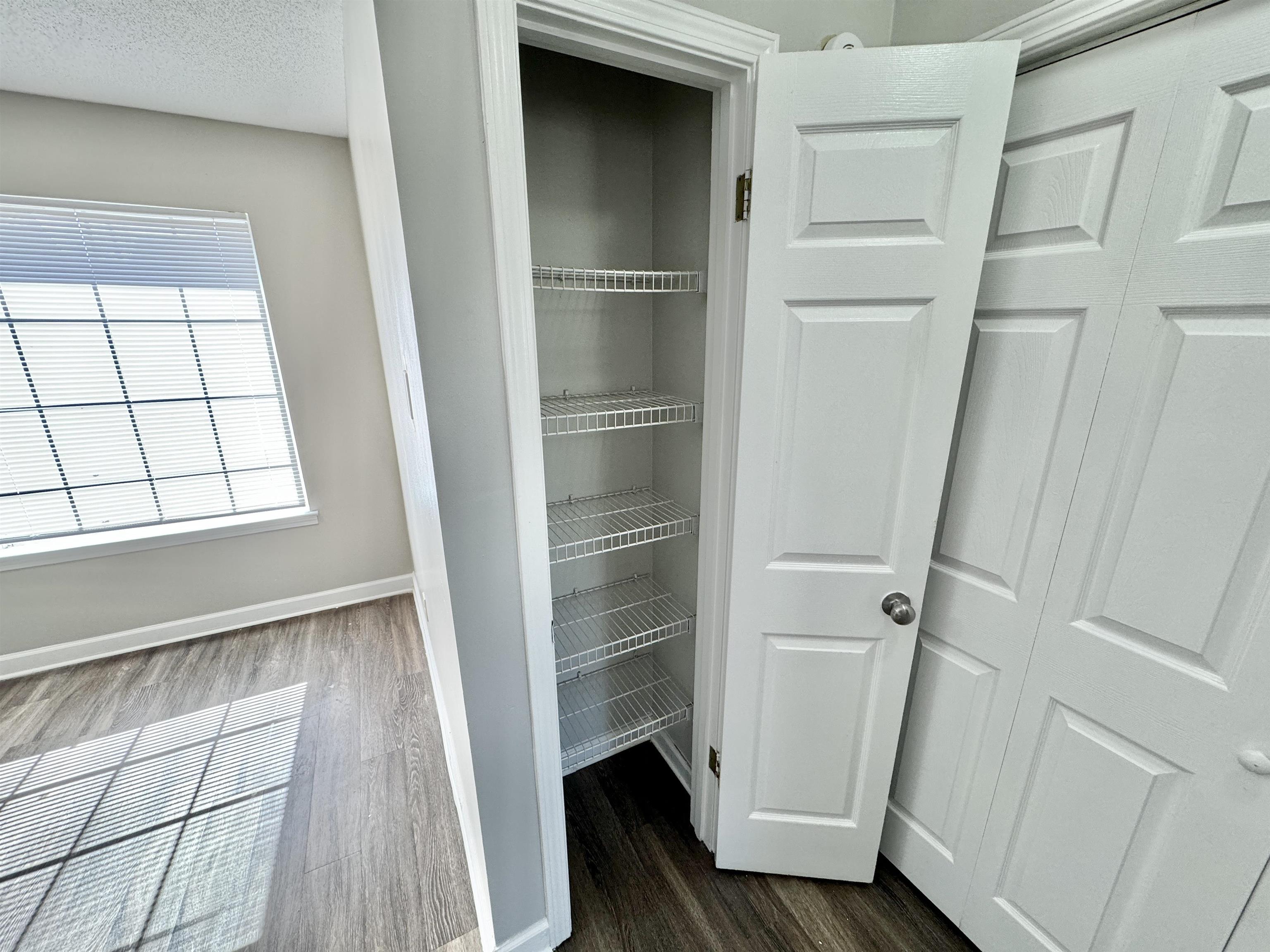 8373 Old Dexter Road Memphis, TN 38016 - Photo 8 of 26 View of closet