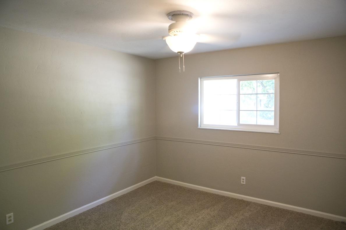 5150 Bidwell Road Redding, CA 96001 - Photo 17 of 24 bedroom