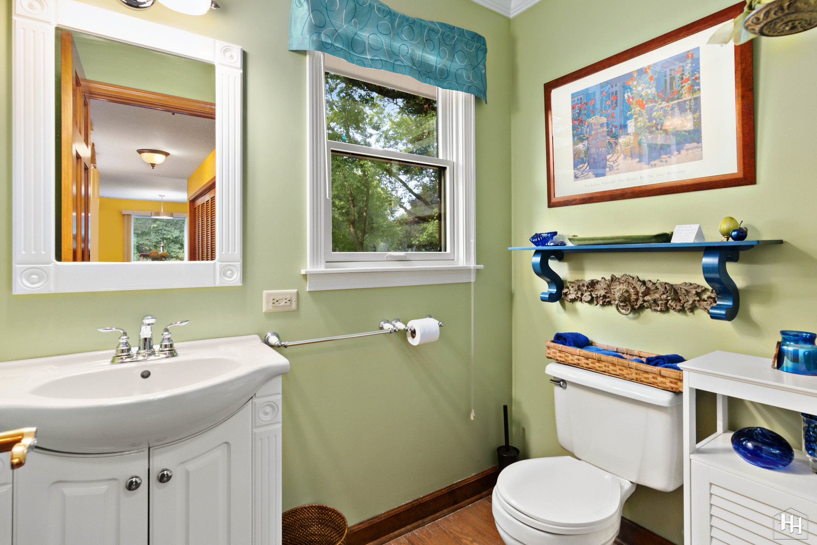 2275 Tara Drive Elgin, IL 60123 - Photo 17 of 33 a bathroom with a sink a toilet and a mirror