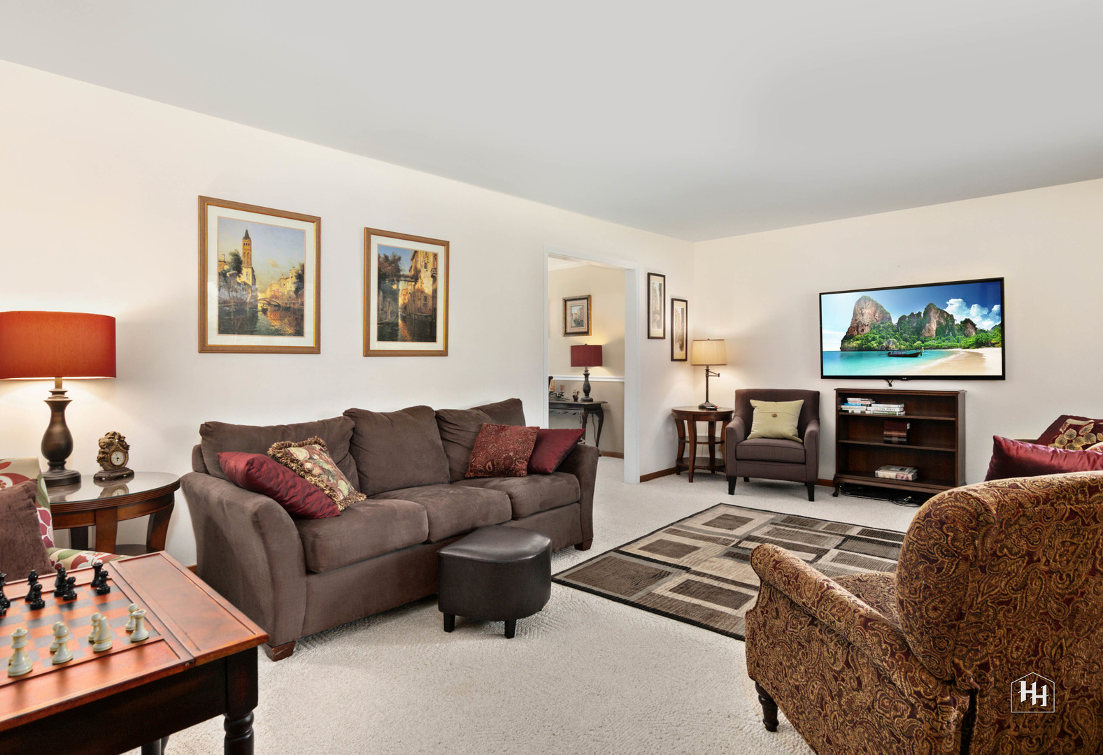 2275 Tara Drive Elgin, IL 60123 - Photo 5 of 33 a living room with furniture a couch and a flat screen tv