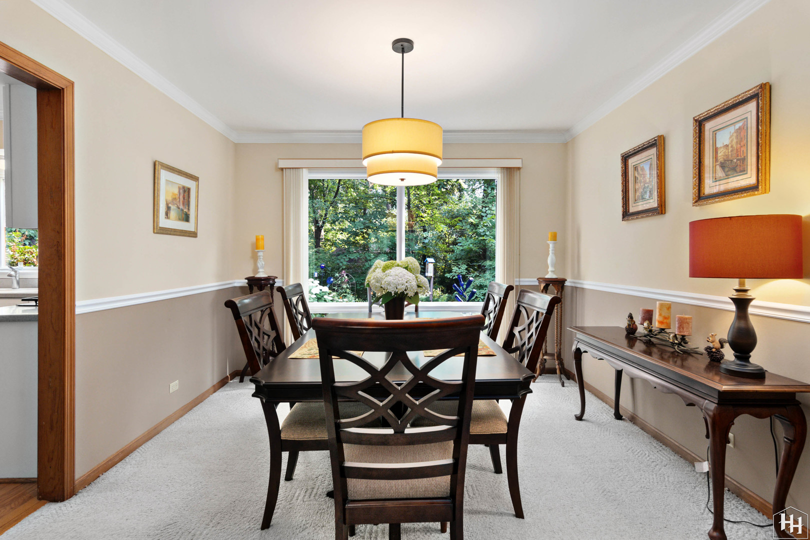 2275 Tara Drive Elgin, IL 60123 - Photo 8 of 33 a dining room with furniture and window