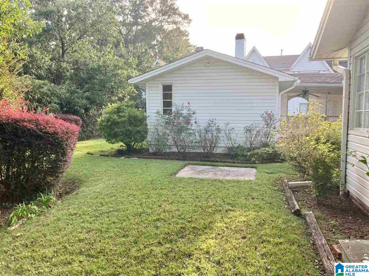 1611 Ridge Road Birmingham, AL 35209 - Photo 6 of 28