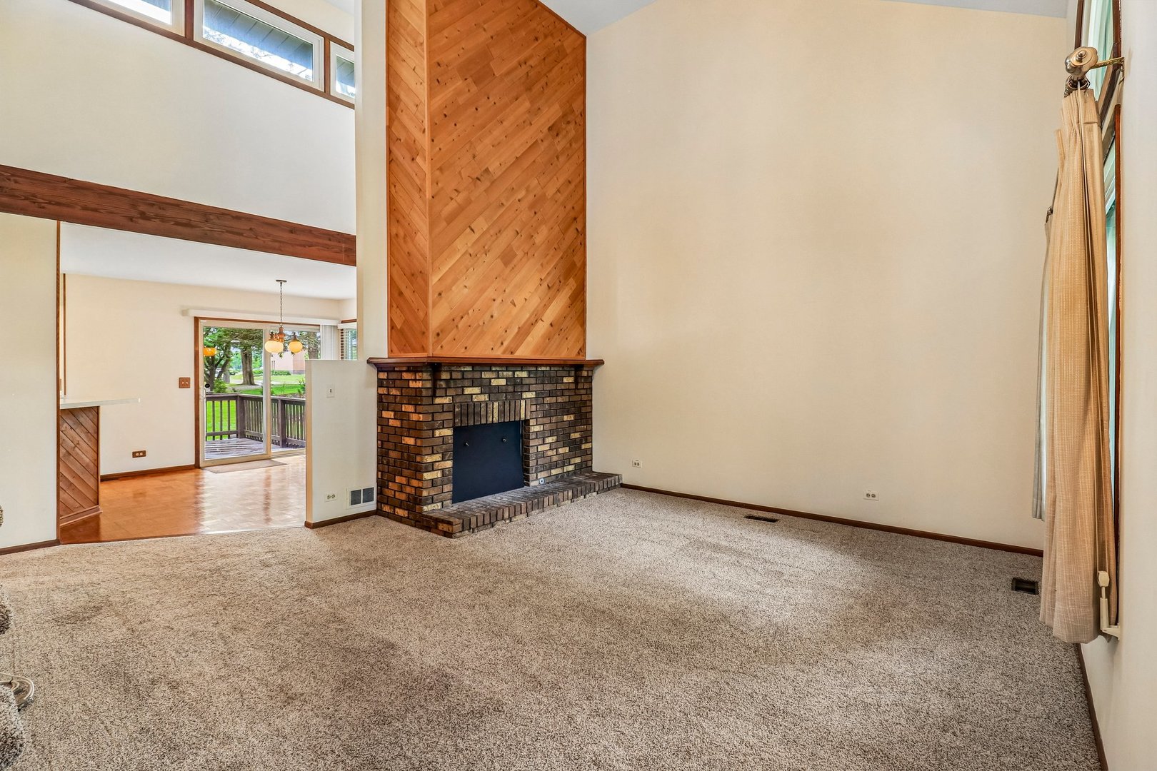 1079 Braeburn Road Mundelein, IL 60060 - Photo 6 of 52