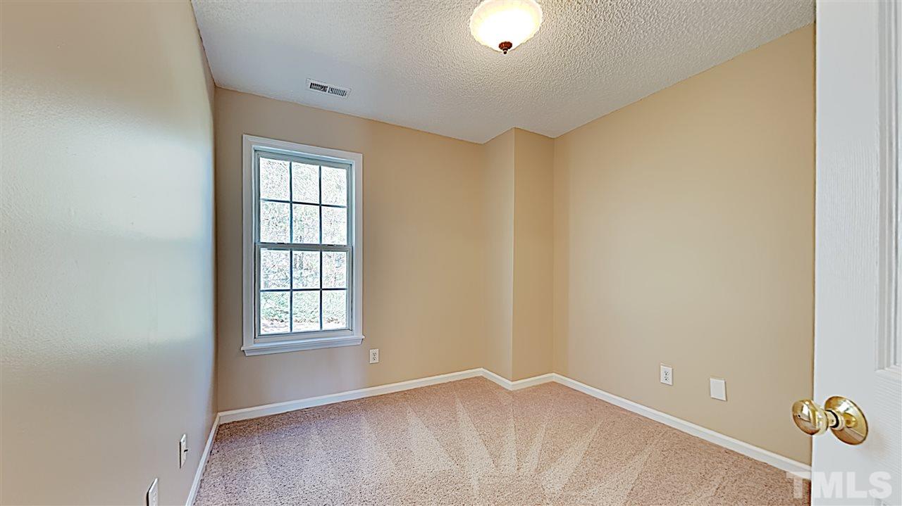 804 Rothshire Court Raleigh, NC 27615 - Photo 10 of 16