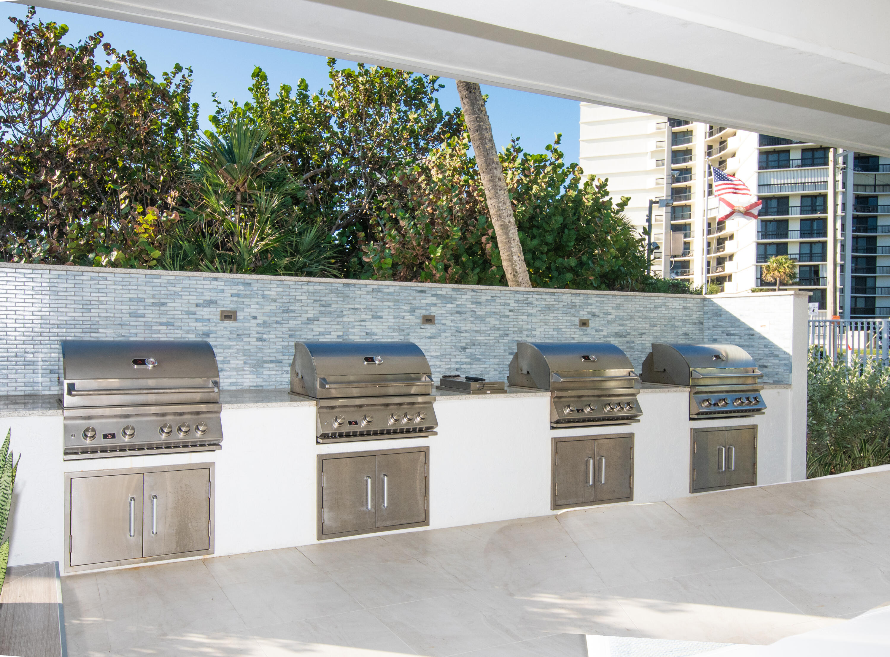 4748 South Ocean Boulevard, Unit 4B Highland Beach, FL 33487 - Photo 5 of 56 Elevated BBQ Experience