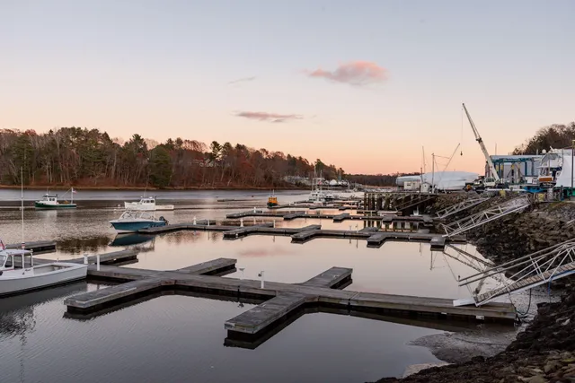 $750,000 | 1 Railroad Square, Unit 101, Yarmouth, ME 04096