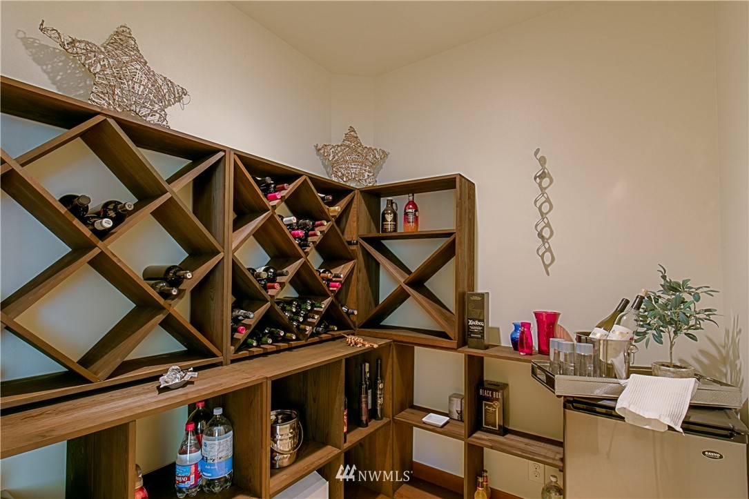 12517 Chain Lake Road Snohomish, WA 98290 - Photo 10 of 25 Gallery Image 10